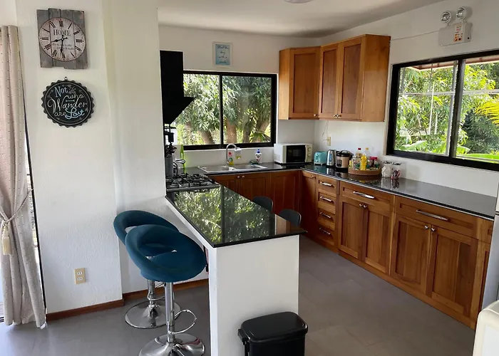 Villa Mango Prima Moalboal